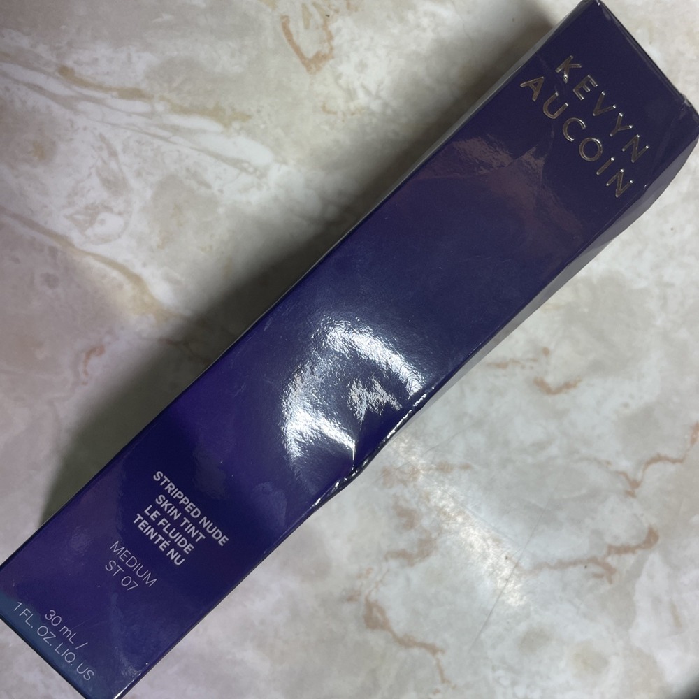 Kevyn Aucoin Stripped Nude Skin Tint - Medium‎ ST 07 - 1oz (30ml)